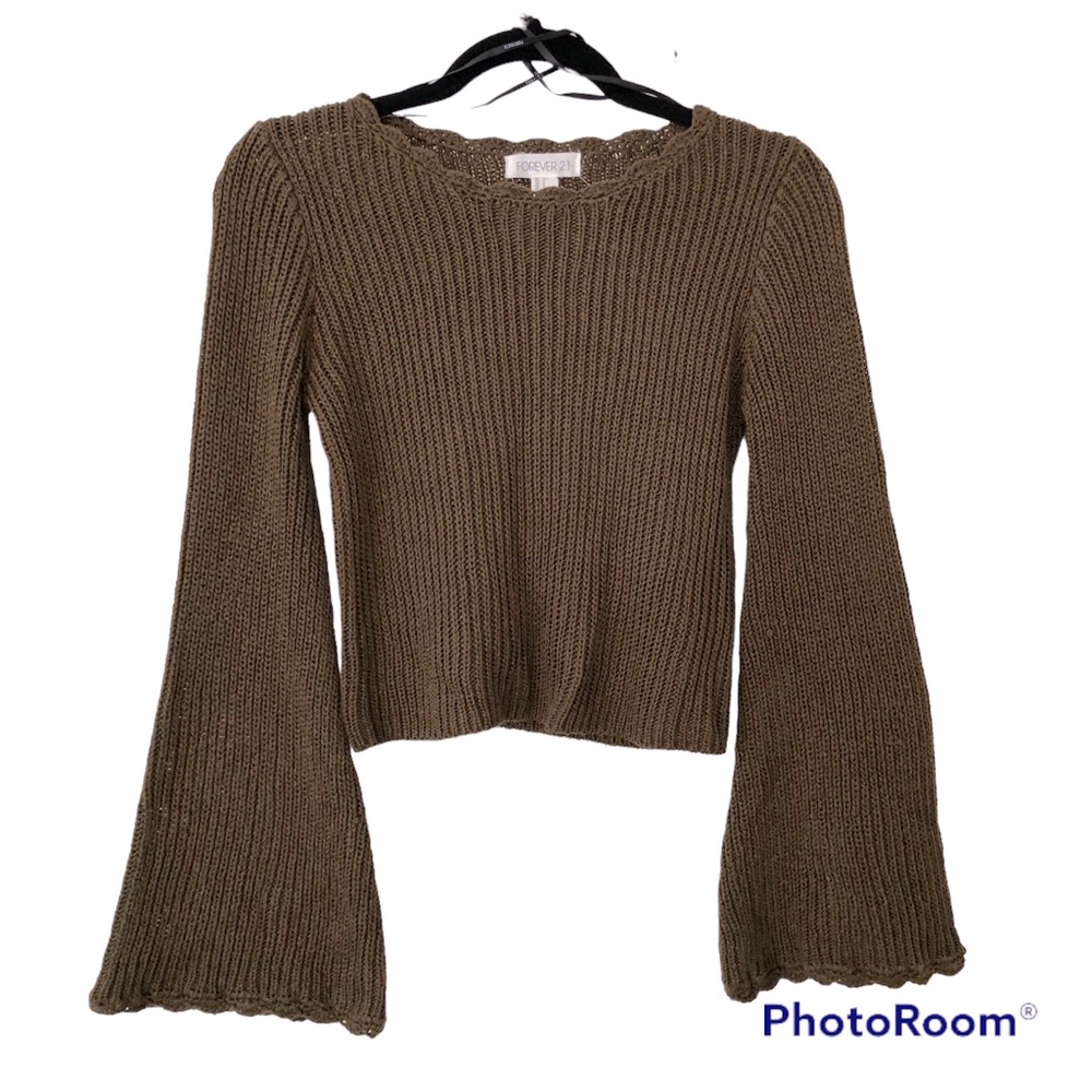 Cropped knit sweater